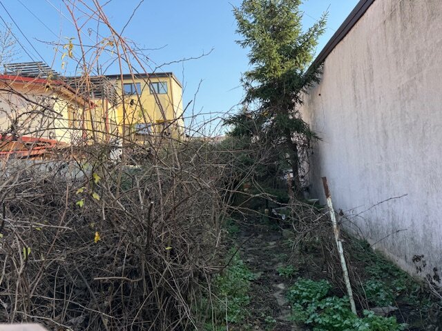 Chitila, sector 1, str. Neamului,